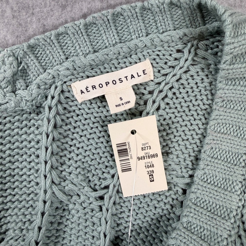 NWT Aeropostale Oversized Cable Knit Sweater Womens Small Blue Paris Reversible - Picture 5 of 8